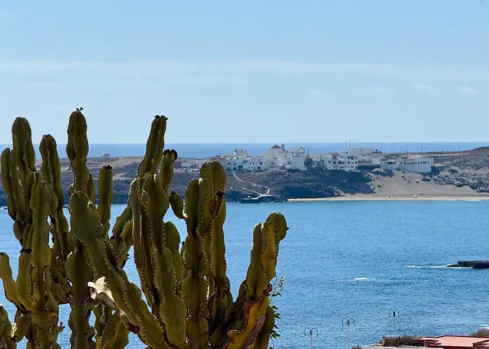 Apartment With Large Terrace *