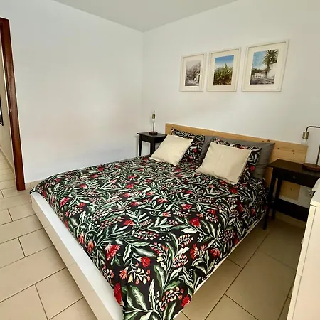 With Large Terrace * بوريس دي أبونا