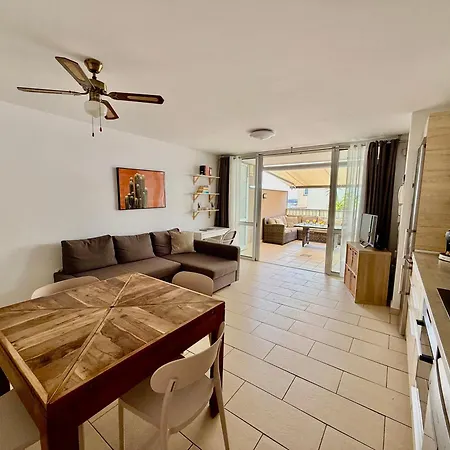 Apartament With Large Terrace